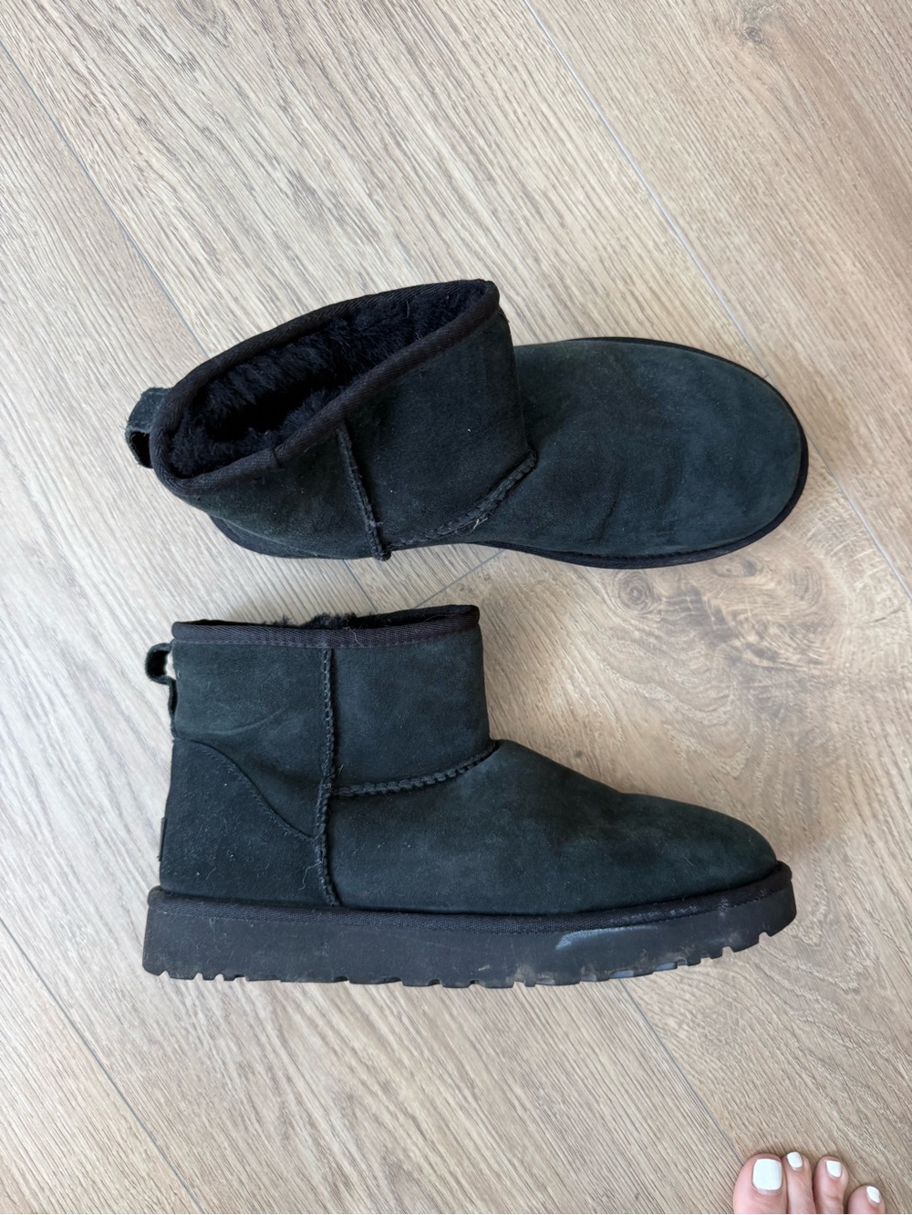 UGG Classic Mini II Black Suede Sheepskin Boots Size 10-only worn a few times.